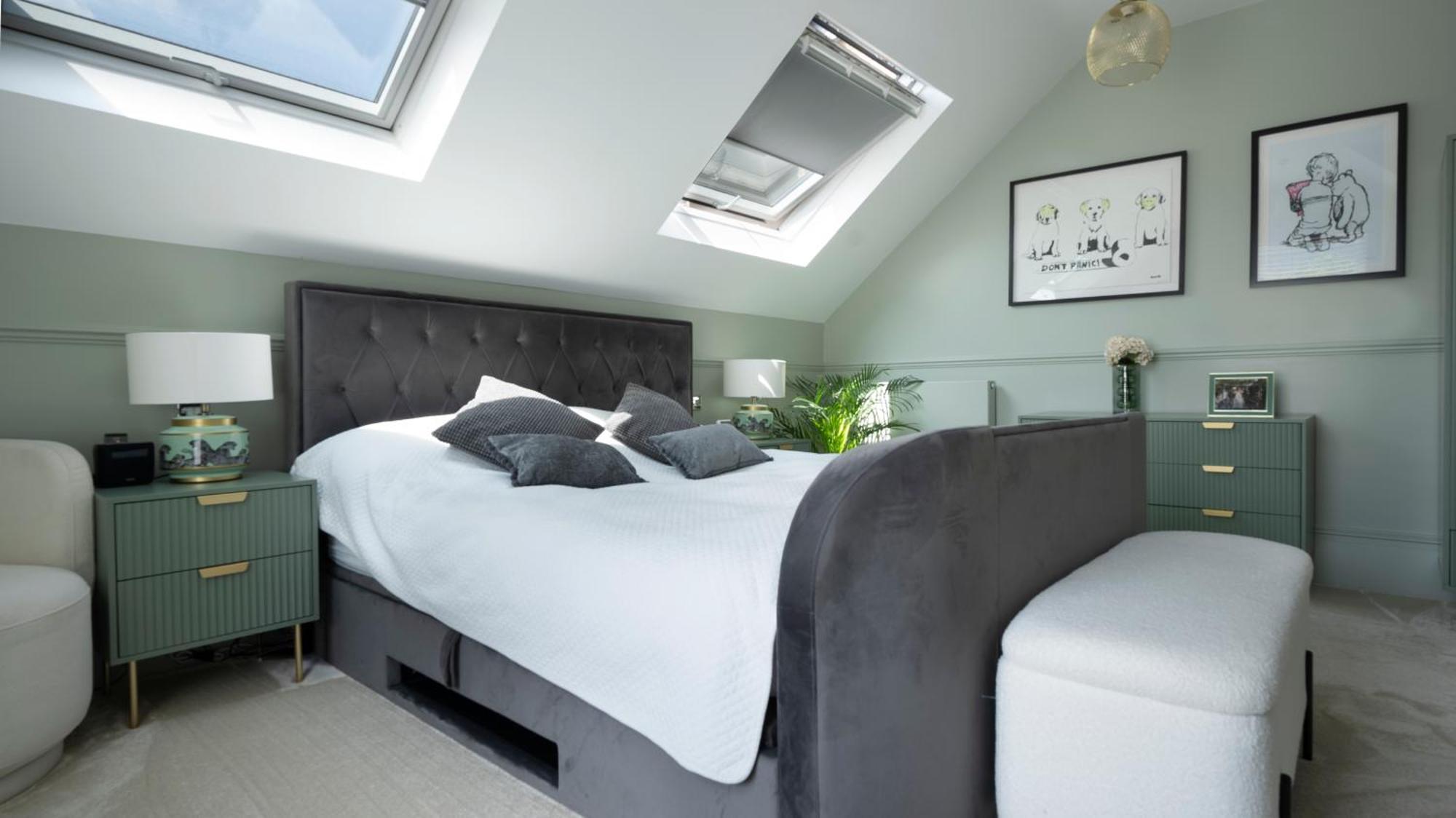 Dream House London With Gym, Cinema And Housekeeper Villa Ealing Exteriör bild