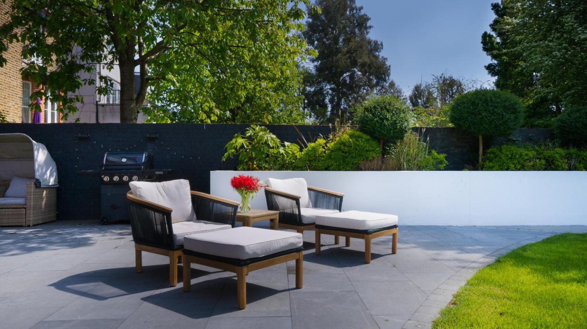 Dream House London With Gym, Cinema And Housekeeper Villa Ealing Exteriör bild